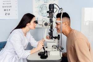 adult eye exam