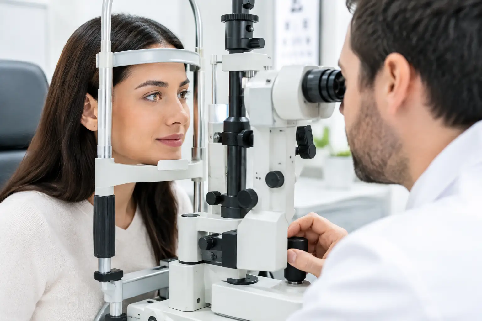 What Happens During an Adult Eye Exam? A Clear Guide